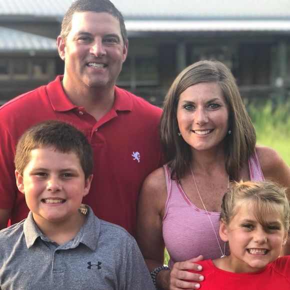 Meet your Posher, Mandy - Picture 1 of 1